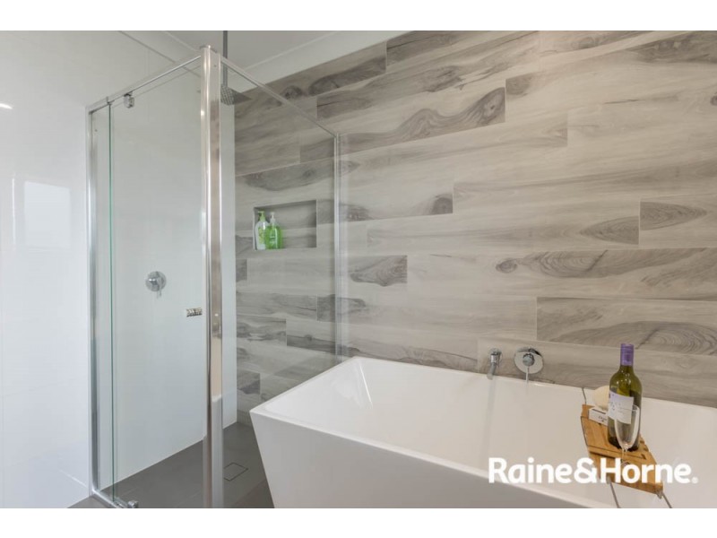 7 Fraser Drive, Eglinton NSW 2795