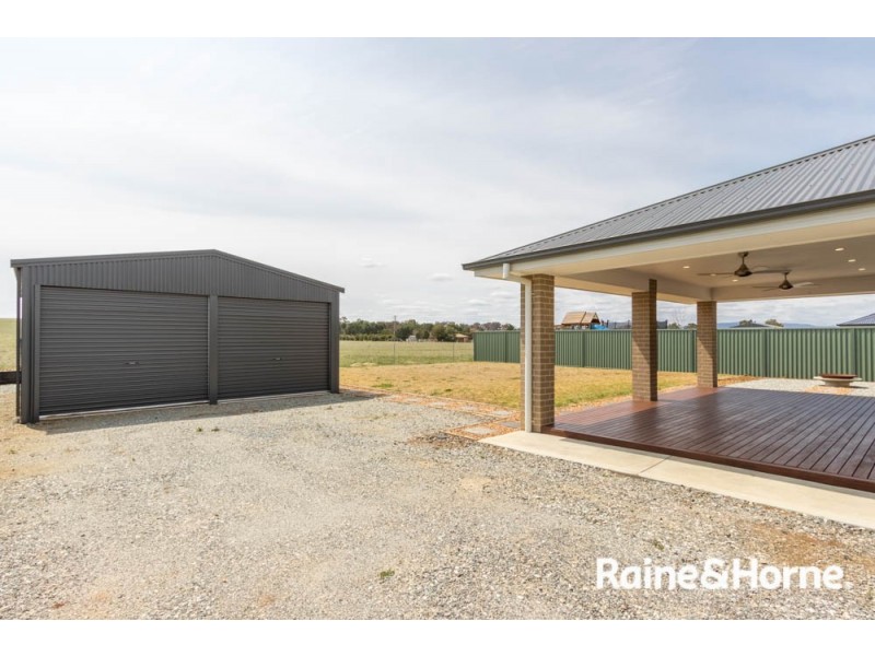 7 Fraser Drive, Eglinton NSW 2795