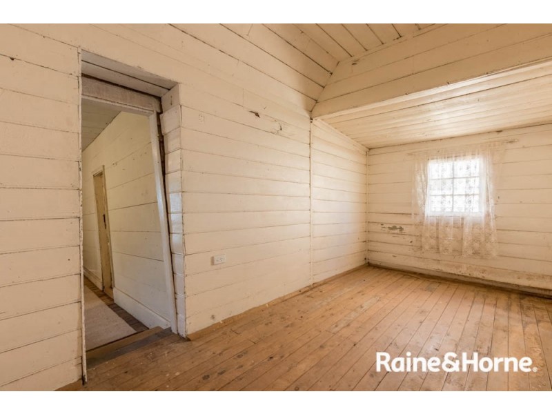 7 Bowen Street, Sofala NSW 2795
