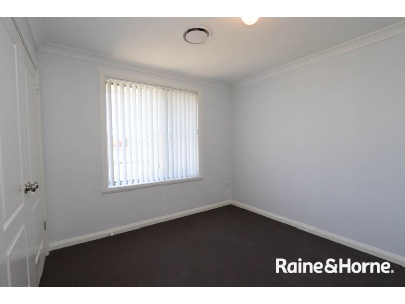 7 Mendel Drive, Kelso NSW 2795