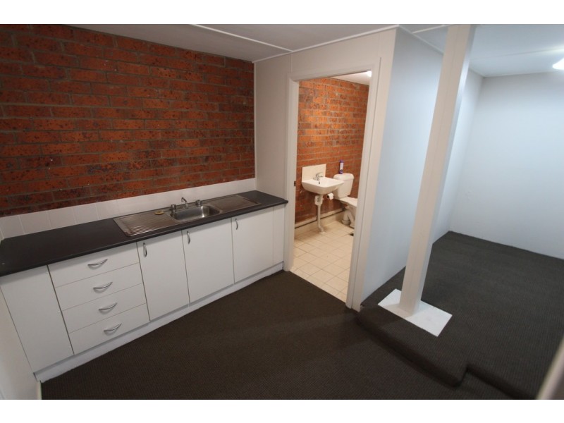 8 and 9 /62 George Street, Bathurst NSW 2795