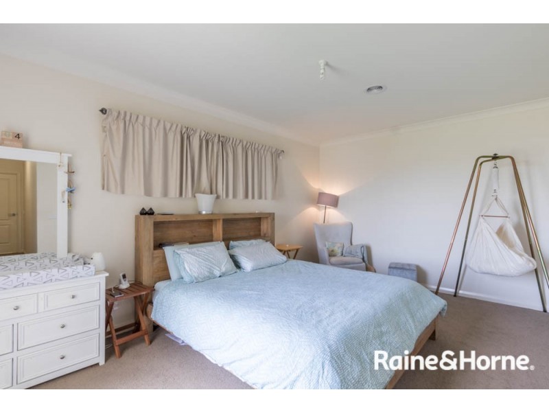 20 Graham Drive, Kelso NSW 2795