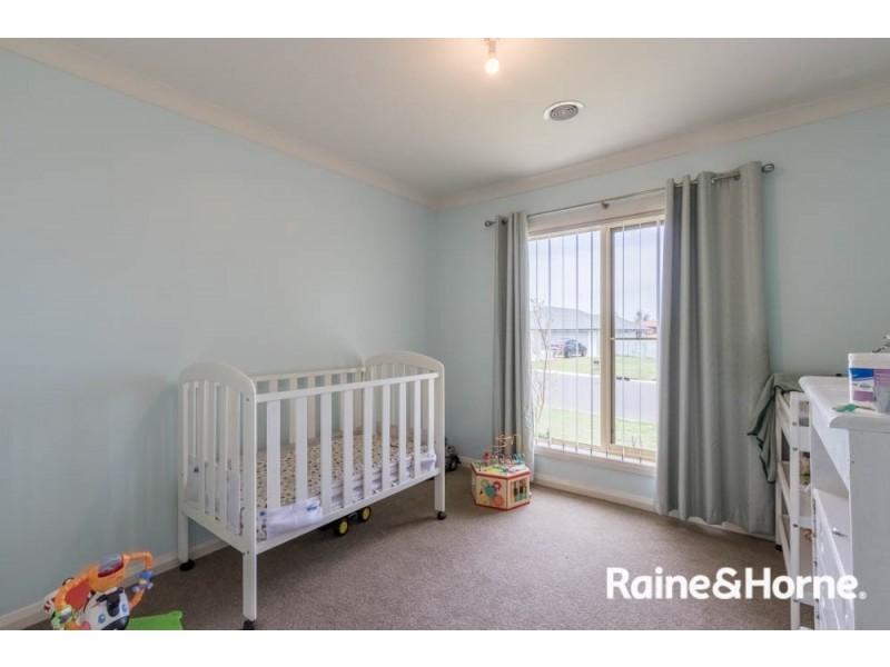 20 Graham Drive, Kelso NSW 2795