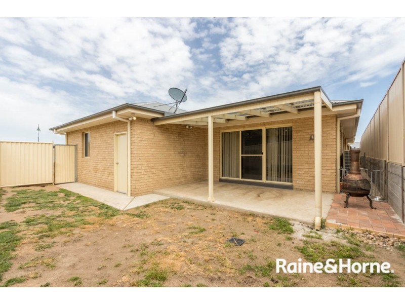 20 Graham Drive, Kelso NSW 2795