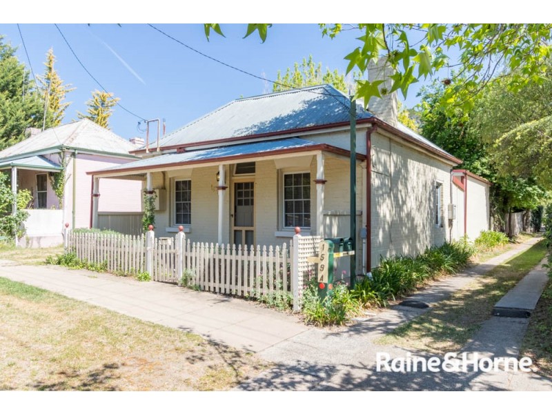 161 Peel Street, Bathurst NSW 2795