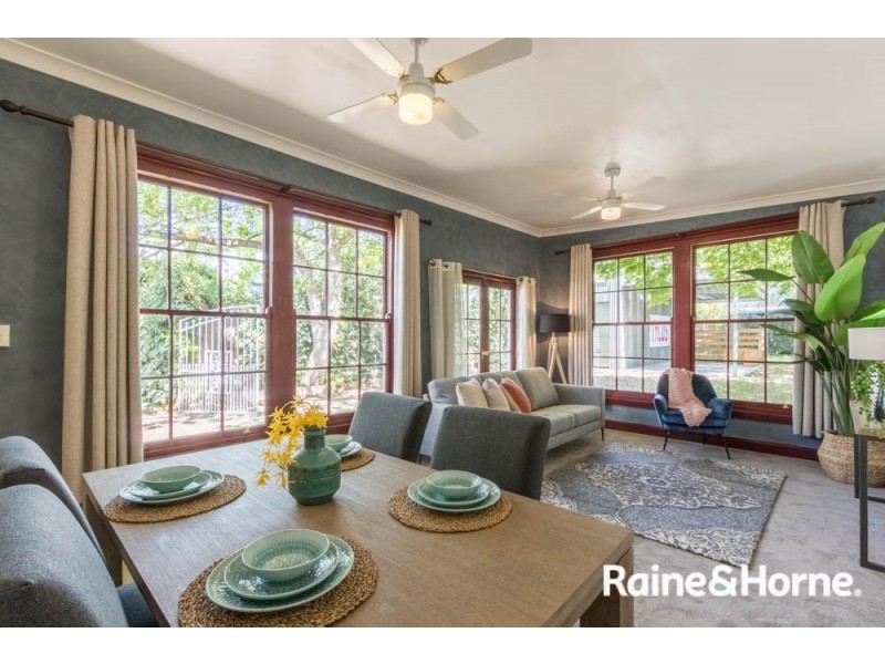 161 Peel Street, Bathurst NSW 2795