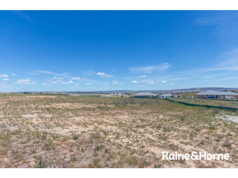 46 Newlands Crescent, Kelso NSW 2795