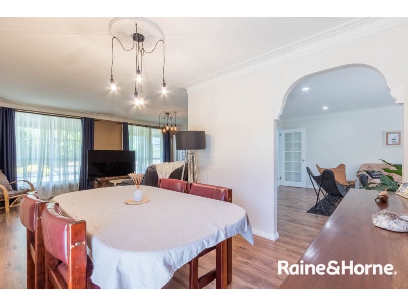 60 Opperman Way, Windradyne NSW 2795