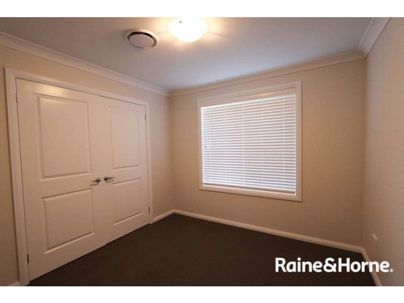 68 Basalt Way, Kelso NSW 2795