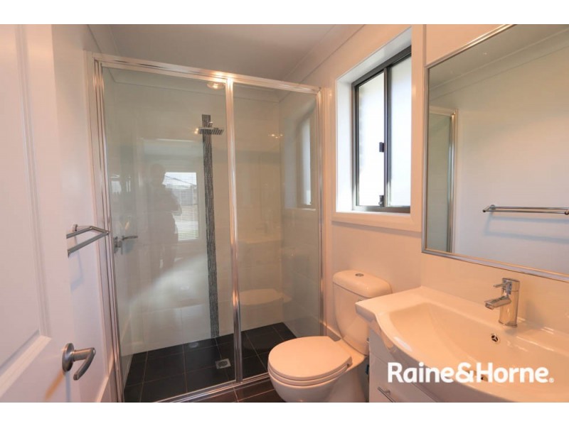 68 Basalt Way, Kelso NSW 2795