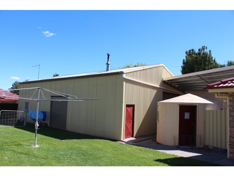 28 Wellington Street, Eglinton NSW 2795