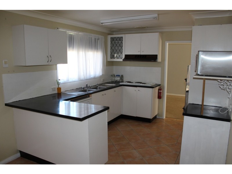 28 Wellington Street, Eglinton NSW 2795