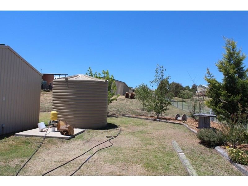 30 Ironstone Avenue, Bathurst NSW 2795