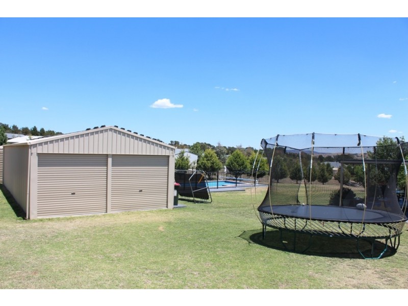 30 Ironstone Avenue, Bathurst NSW 2795