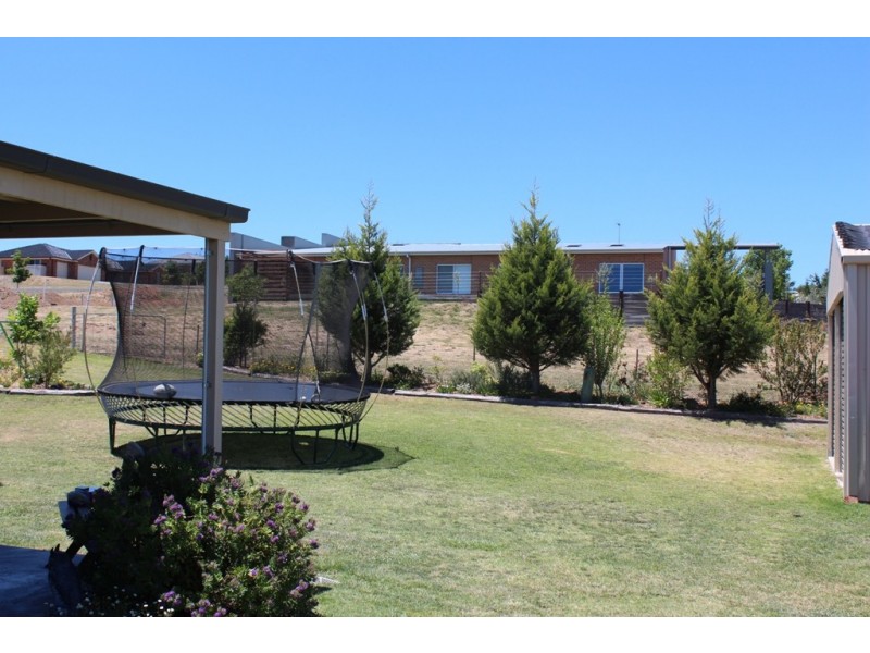 30 Ironstone Avenue, Bathurst NSW 2795