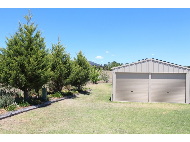 30 Ironstone Avenue, Bathurst NSW 2795