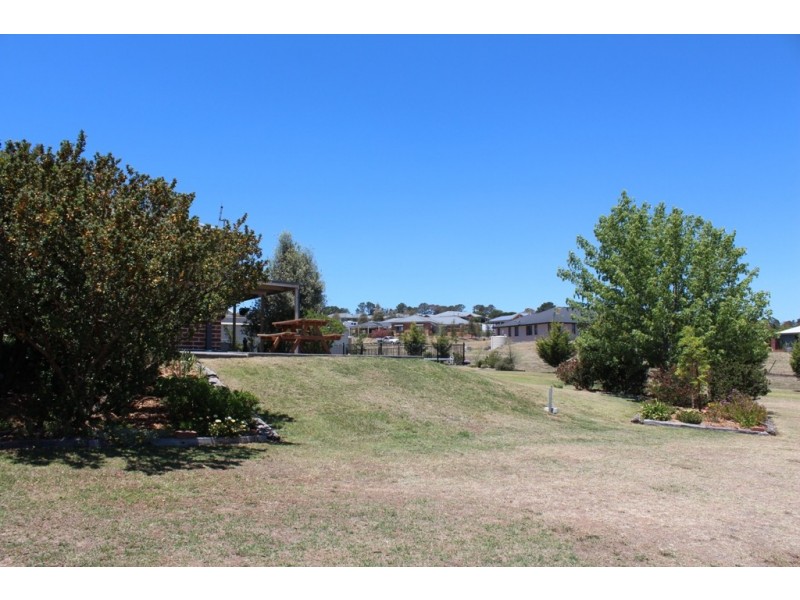 30 Ironstone Avenue, Bathurst NSW 2795