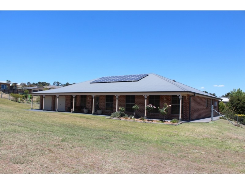 30 Ironstone Avenue, Bathurst NSW 2795