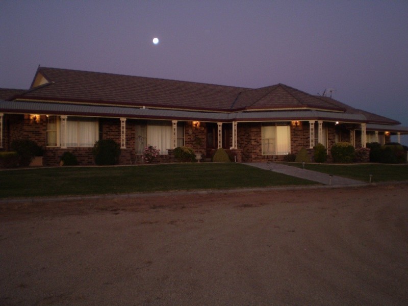 366 Laffing Waters Lane, Bathurst NSW 2795