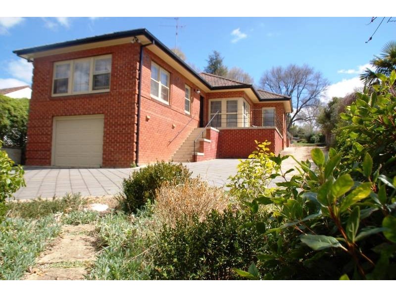 137 Hope Street, Bathurst NSW 2795