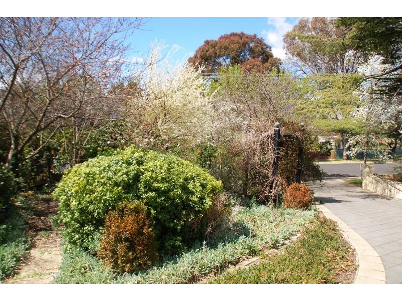 137 Hope Street, Bathurst NSW 2795