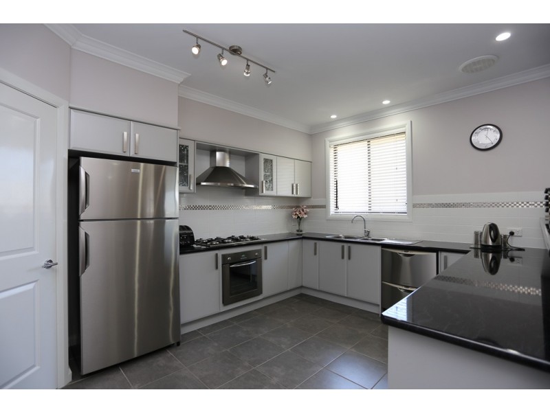 51 Darwin Drive, Llanarth NSW 2795