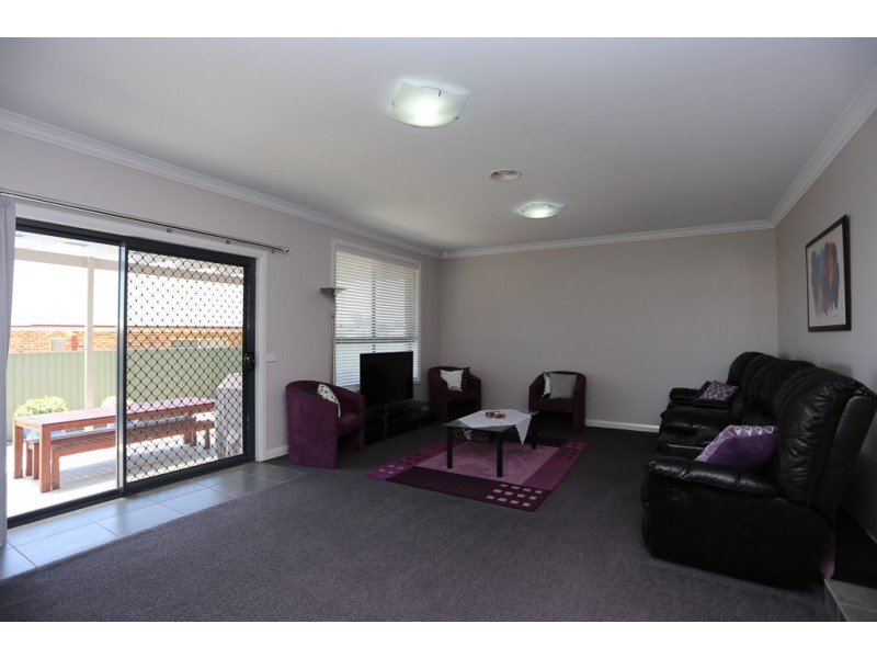 51 Darwin Drive, Llanarth NSW 2795