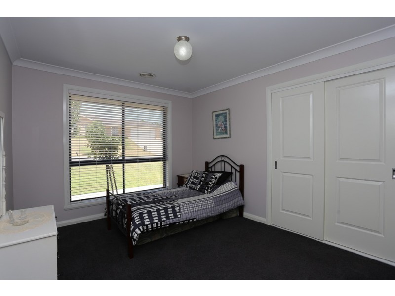 51 Darwin Drive, Llanarth NSW 2795