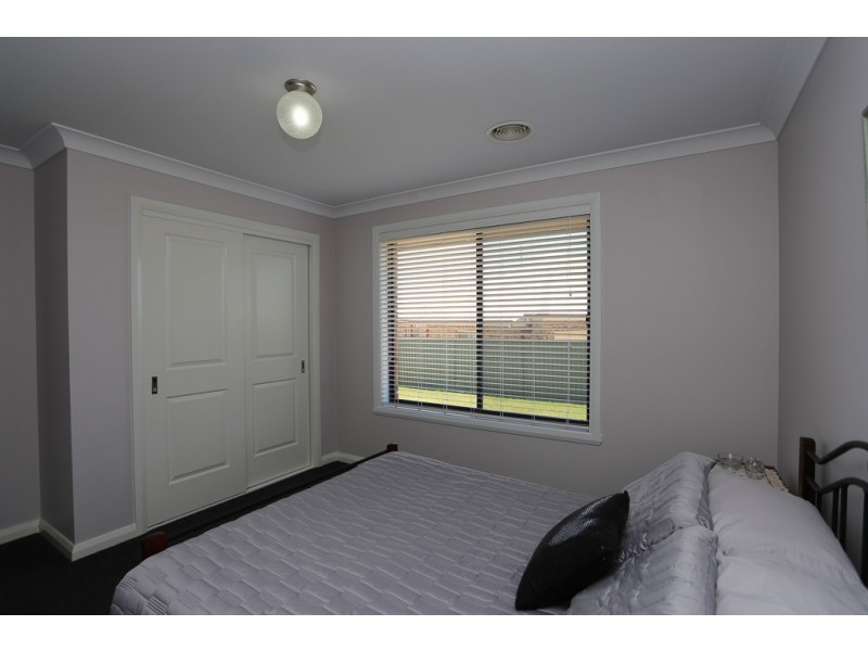 51 Darwin Drive, Llanarth NSW 2795