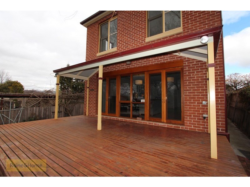 169 Keppel Street, Bathurst NSW 2795