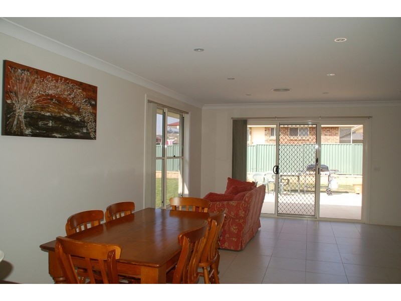 35 Cypress Crescent, Bathurst NSW 2795