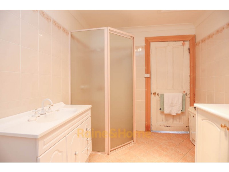 169 William Street, Bathurst NSW 2795