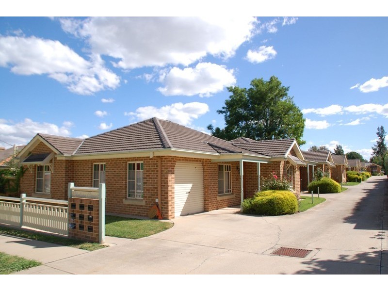 1/188 Lambert Street, Bathurst NSW 2795