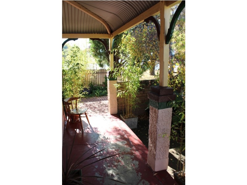 201 Hope Street, Bathurst NSW 2795