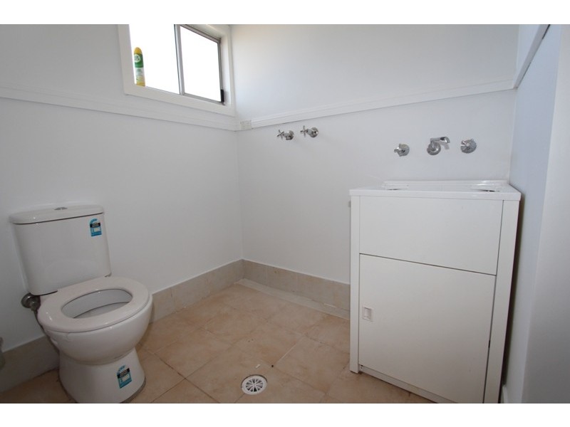 12 Pacific Way, West Bathurst NSW 2795