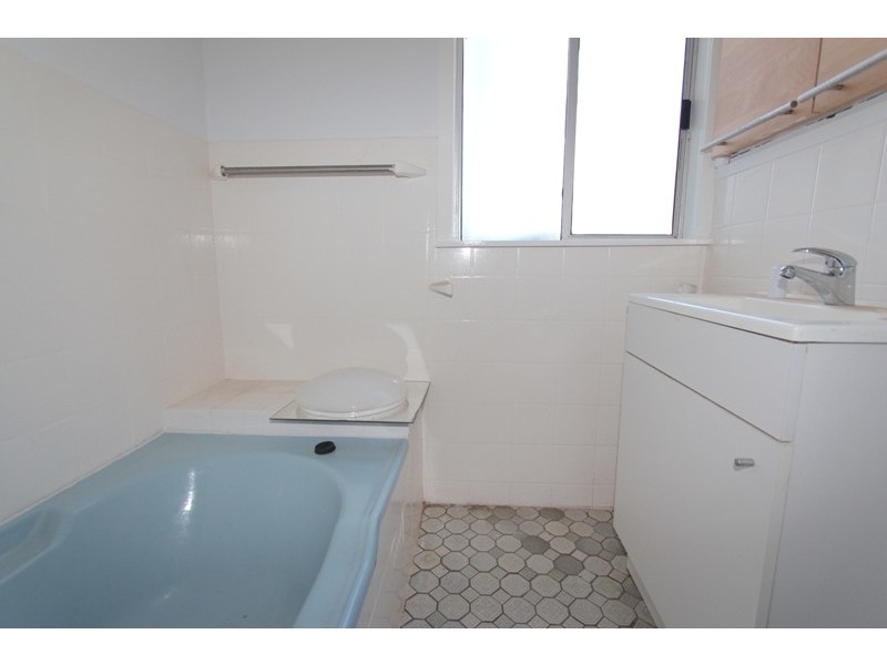 12 Pacific Way, West Bathurst NSW 2795