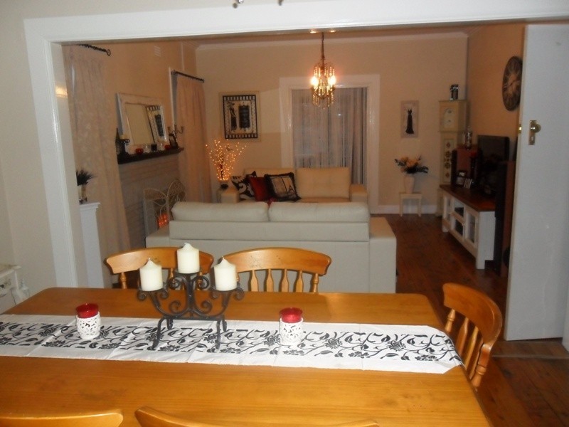 126 Mitre Street, Bathurst NSW 2795