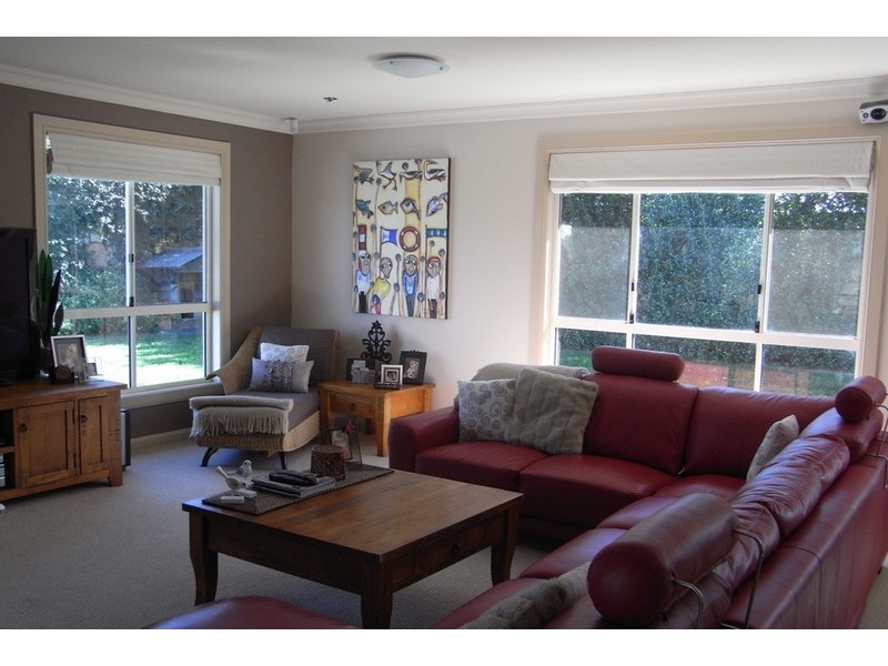 14 McBrien Drive, Bathurst NSW 2795