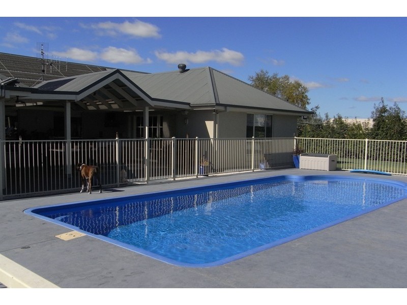 14 McBrien Drive, Bathurst NSW 2795