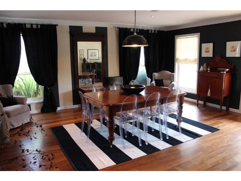 90 Blue Ridge Drive, Bathurst NSW 2795