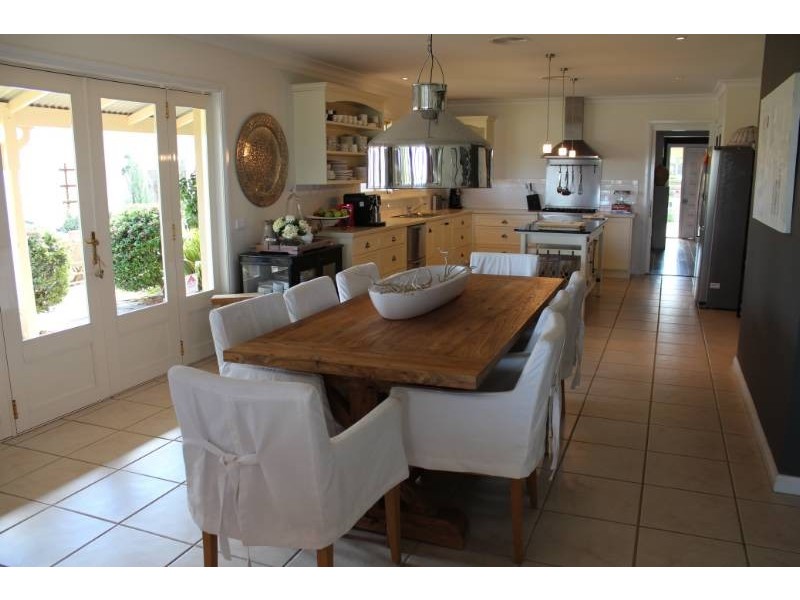 90 Blue Ridge Drive, Bathurst NSW 2795