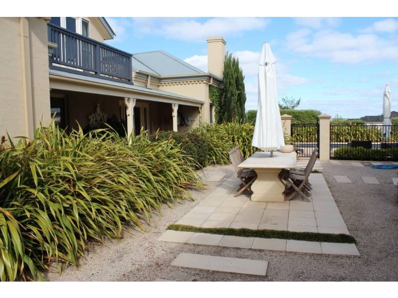 90 Blue Ridge Drive, Bathurst NSW 2795