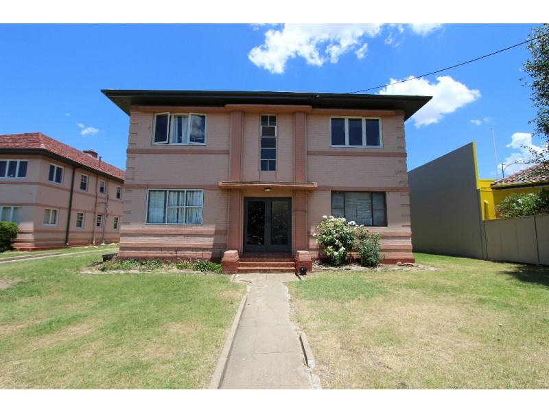 9/62 Durham Street, Bathurst NSW 2795