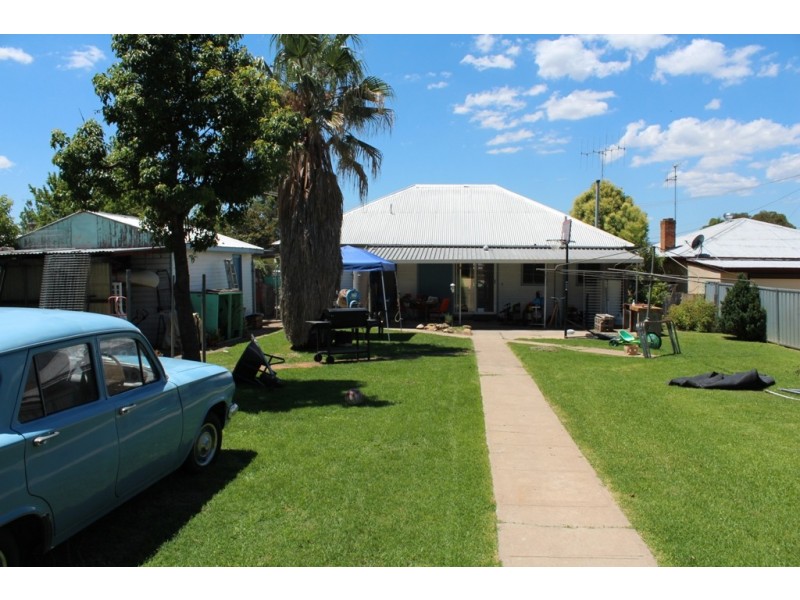 16 Cross Street, Bathurst NSW 2795