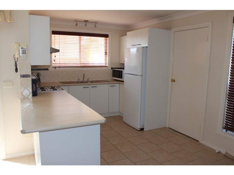 83 Bonnor Street, Kelso NSW 2795