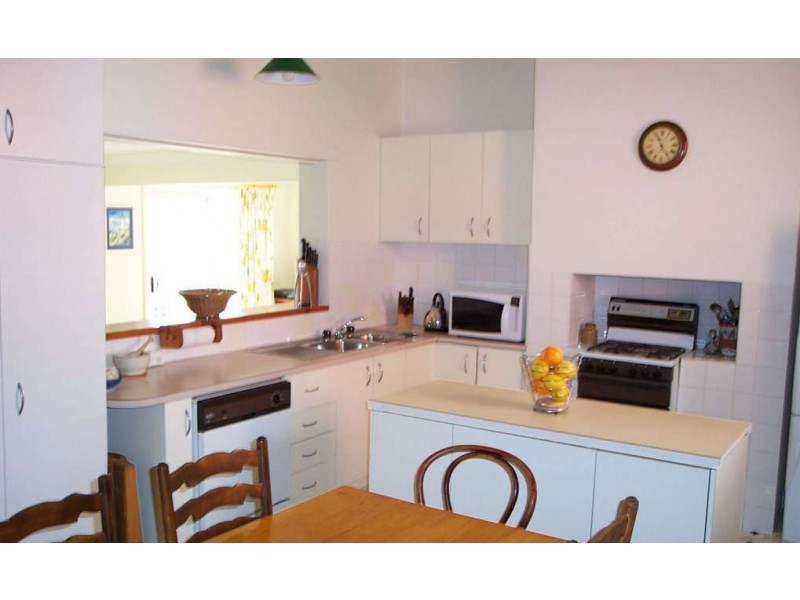 62 Mitre Street, Bathurst NSW 2795