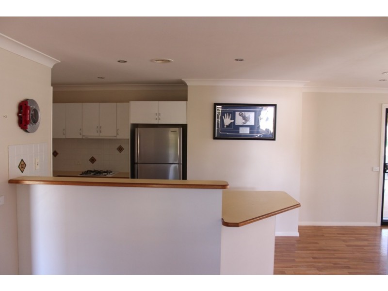 47 Halfpenny Drive, Bathurst NSW 2795