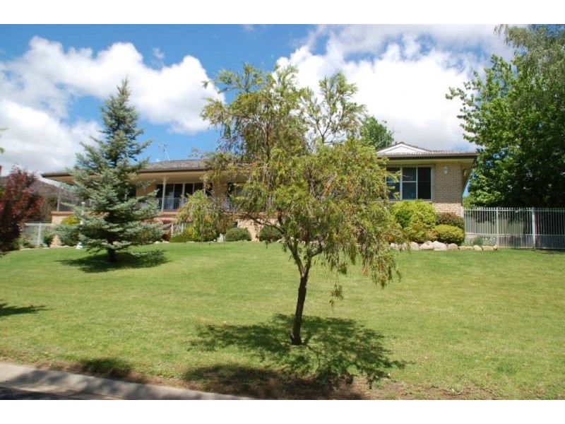 28 Lorimer Street, Bathurst NSW 2795