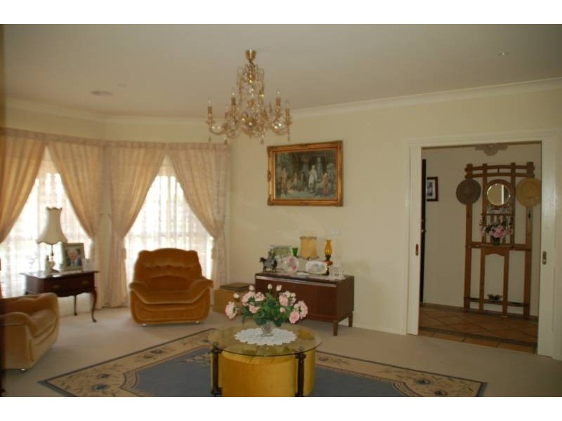 1 Kerr Place, Bathurst NSW 2795