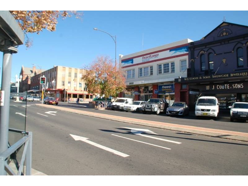 67 William St, Bathurst NSW 2795